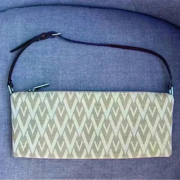 Valentino Garavani Shoulder Bag V- Fabric Riedition From SS ‘68 Collection - Picture 4 of 9